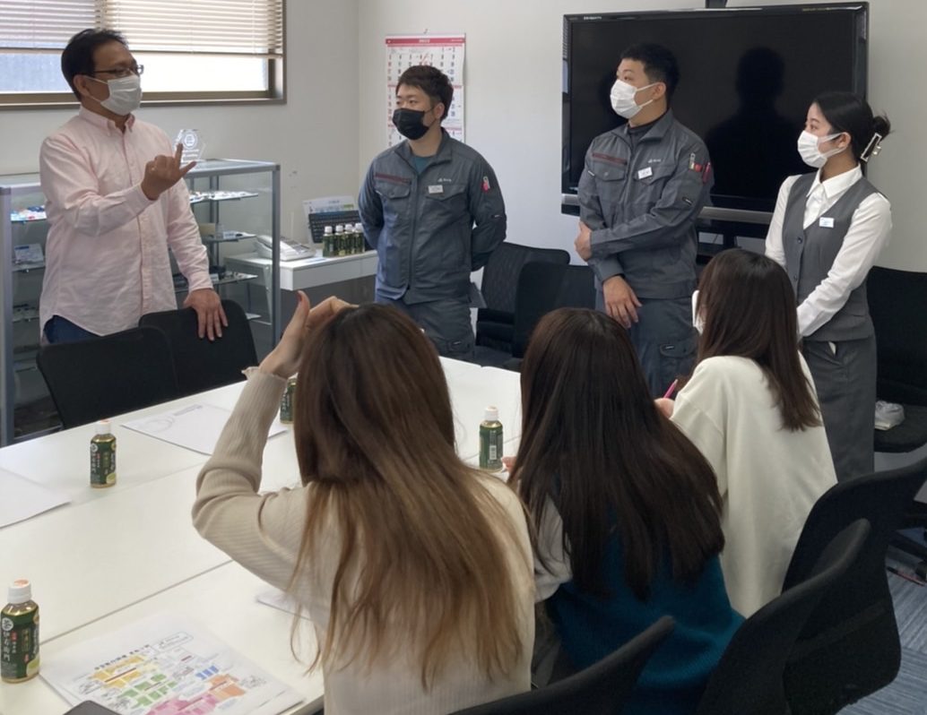 阪南大学生による授業の一環の会社訪問がございました。